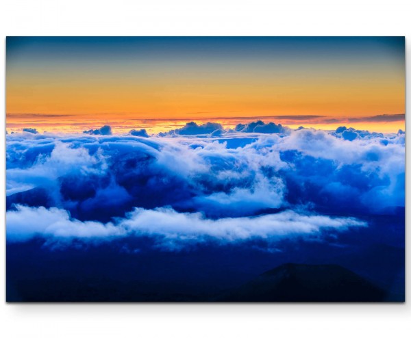 Wolken über dem Berg - Leinwandbild