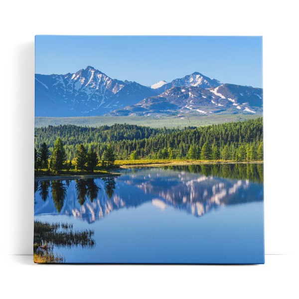 Berglandschaft See Bergsee Berge Schneegipfel Natur